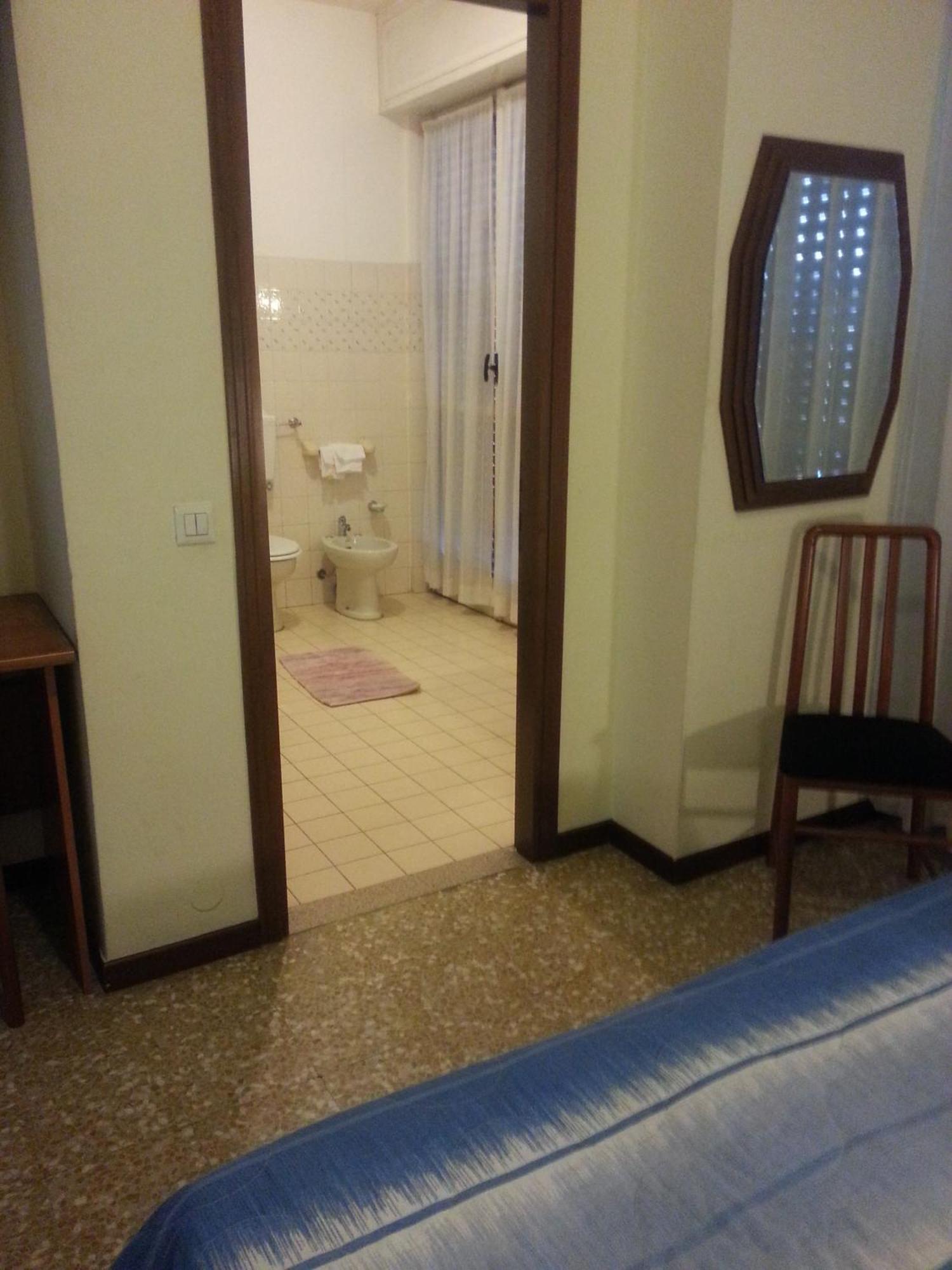 Hotel Lombardia Seveso Eksteriør billede