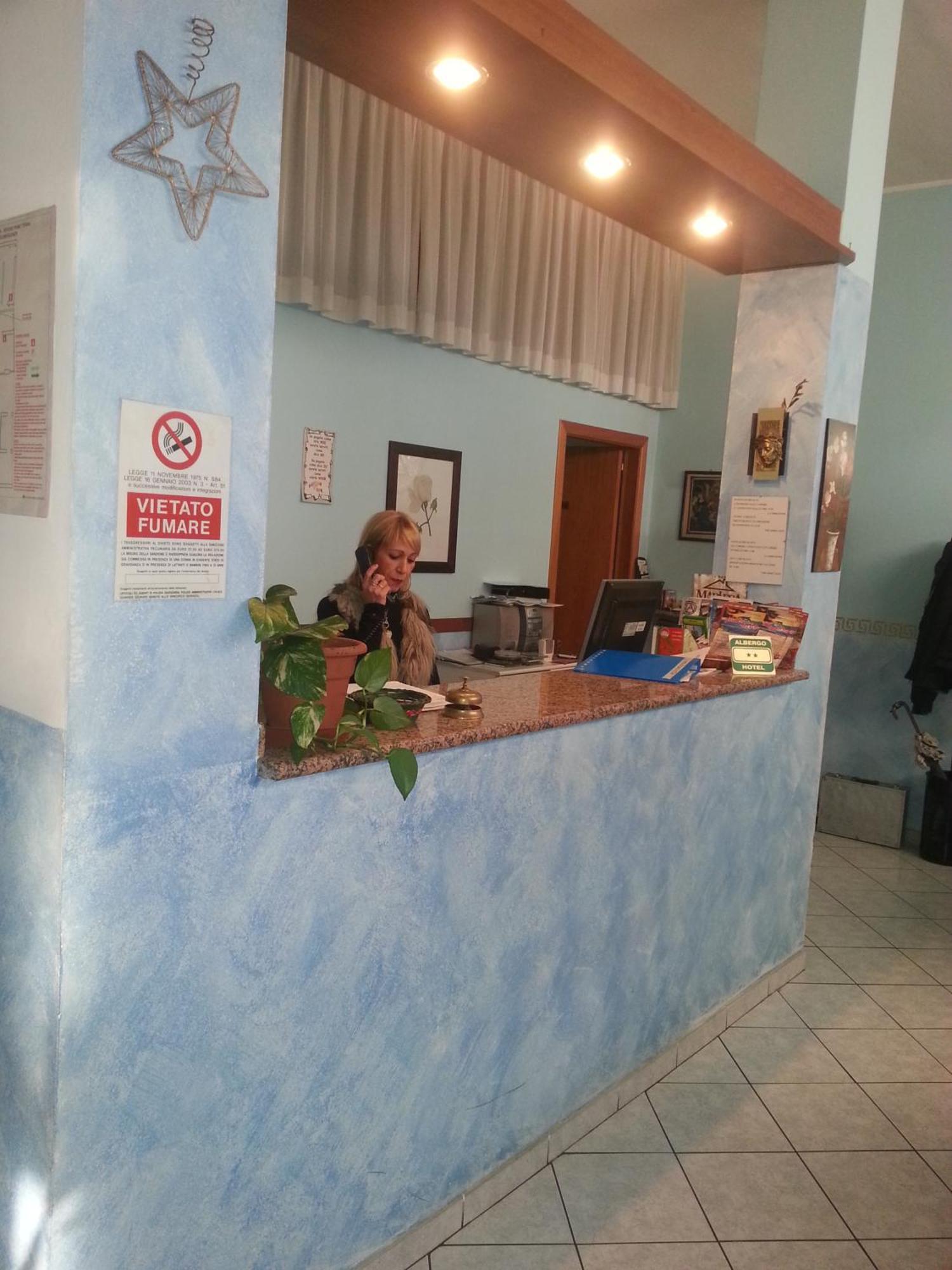 Hotel Lombardia Seveso Eksteriør billede