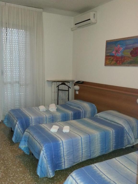 Hotel Lombardia Seveso Værelse billede
