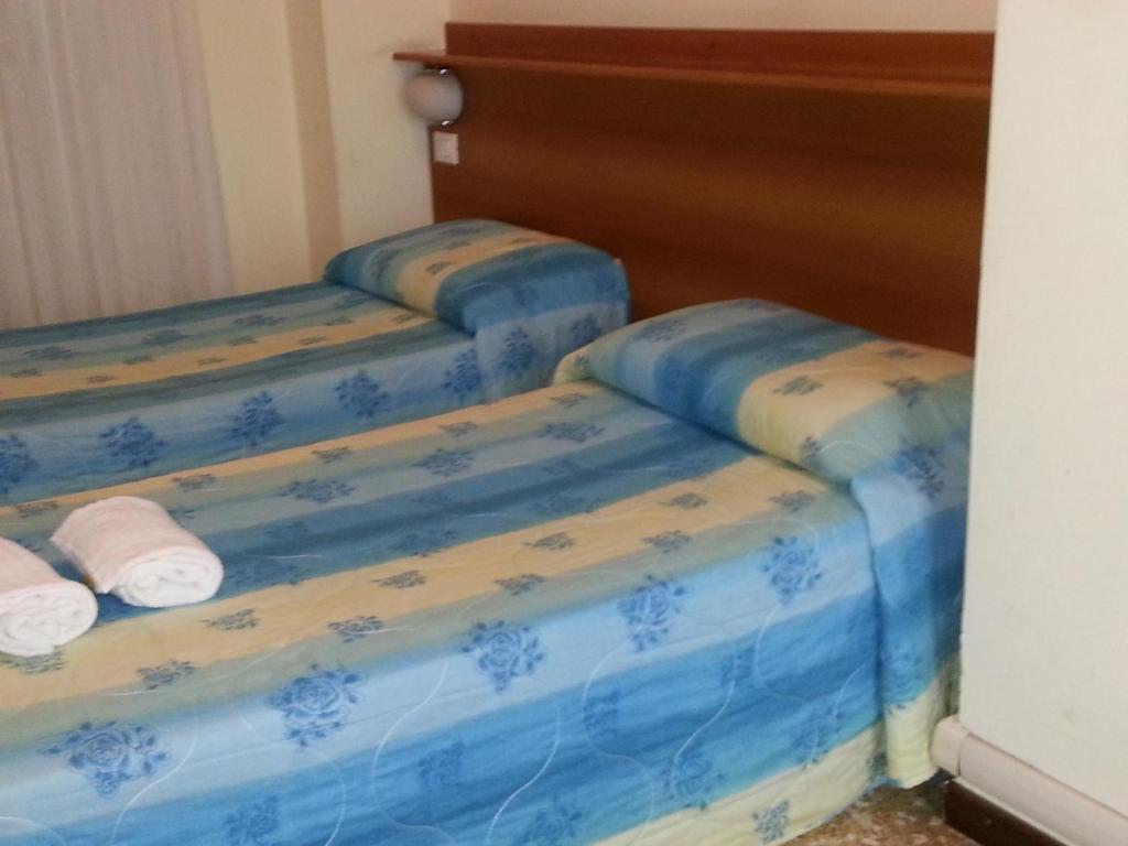 Hotel Lombardia Seveso Eksteriør billede